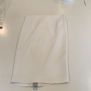 Tom Ford beautiful white large zipper skirt.